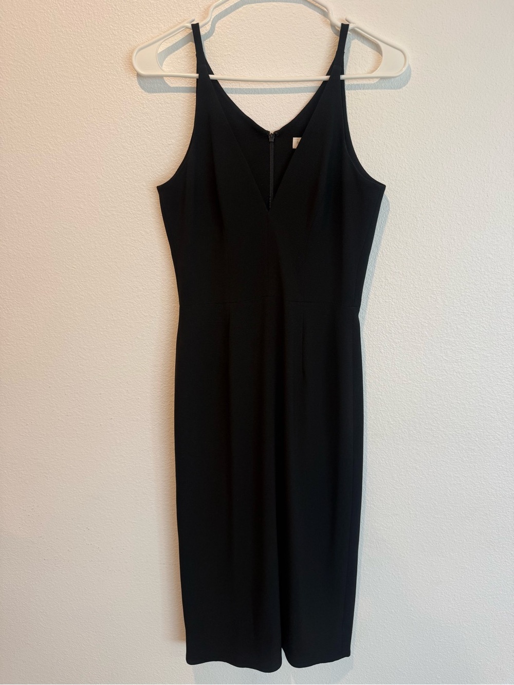Dress the Population Black V-Neck Midi Dress